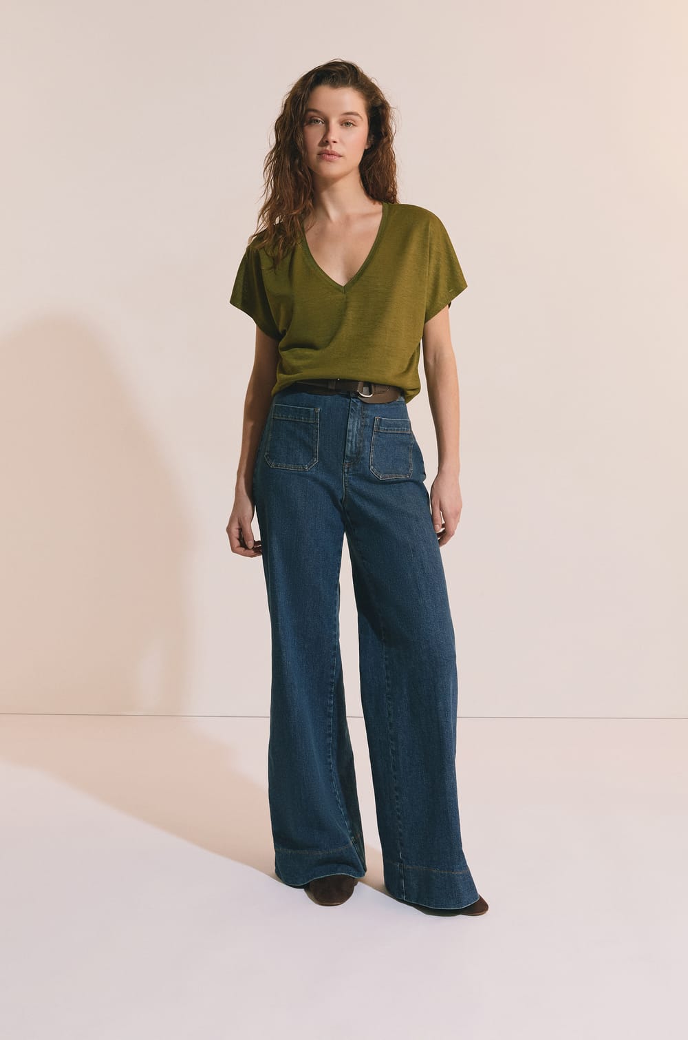 T-shirt manches courtes &agrave; col V;${refinementColor}