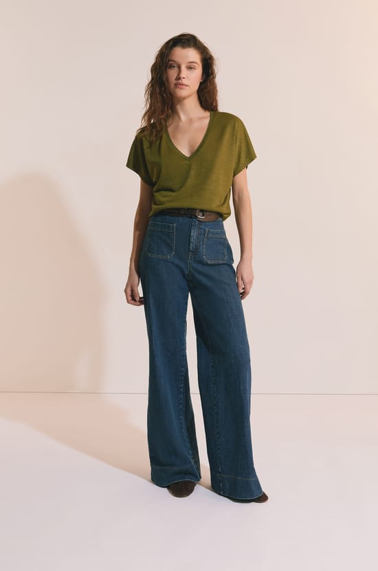 T-shirt manches courtes &agrave; col V;${refinementColor}