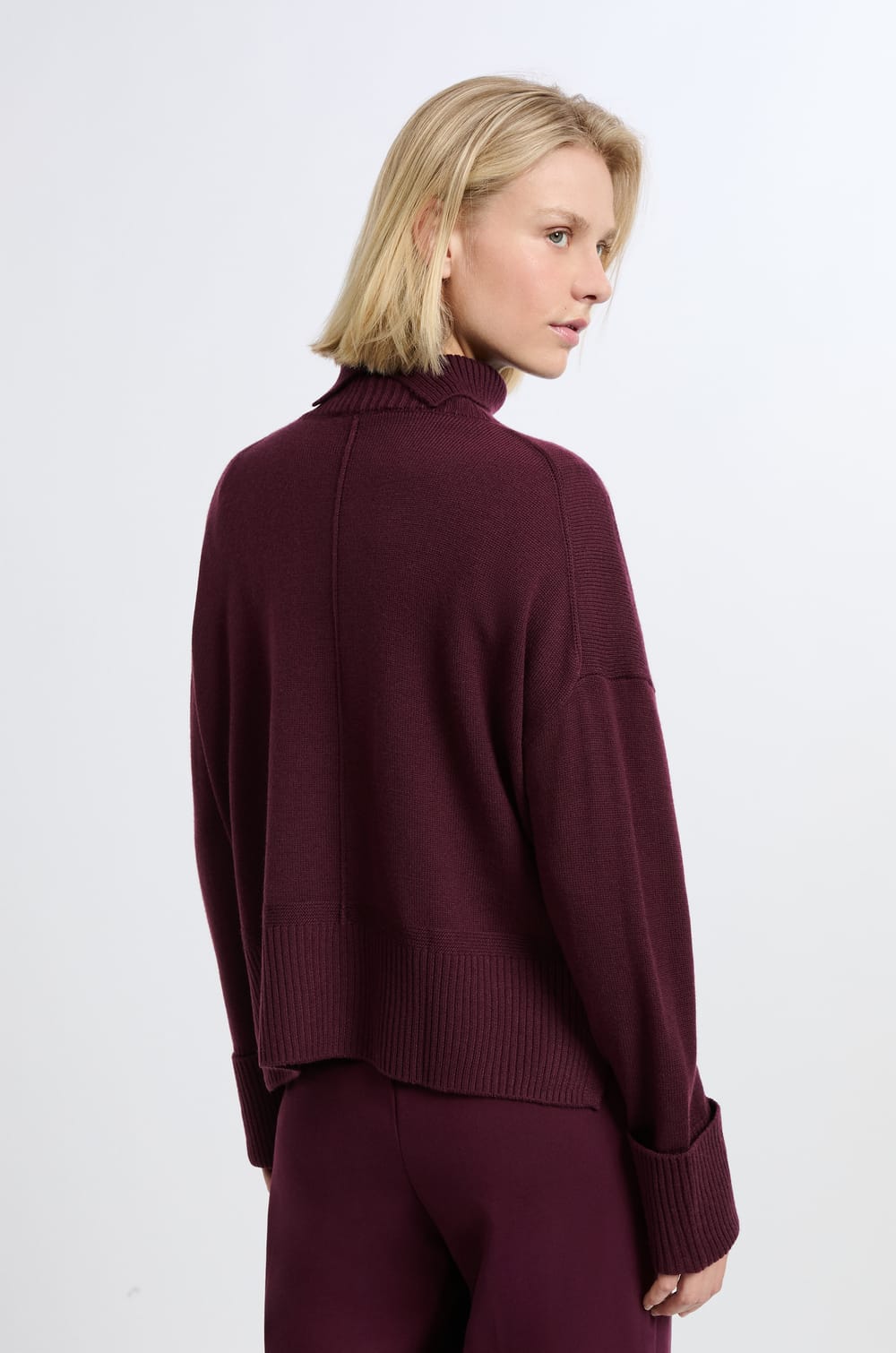 Pull sans manches;${refinementColor}
