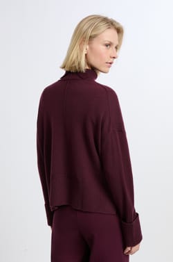 Pull sans manches;${refinementColor}