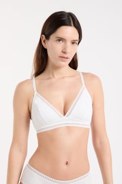 Wireless Triangle Bra, Removable Cotton Pads;${refinementColor}