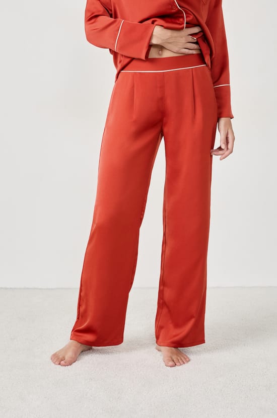 Pantalon de pyjama satin&eacute;;${refinementColor}