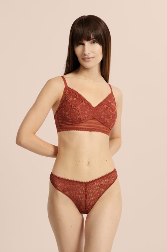 Soutien-gorge triangle sans armatures post-mastectomie;${refinementColor}
