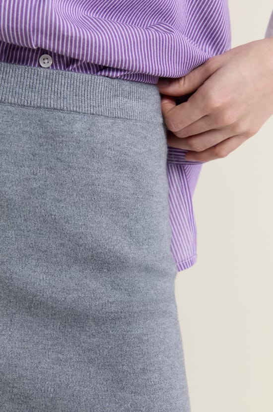 Long Knit Skirt;${refinementColor}