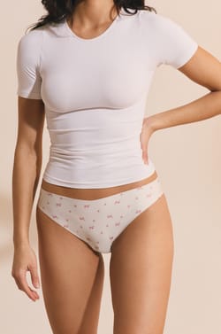 Naadloze microvezel tanga;${refinementColor}