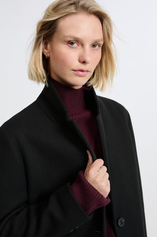 Short Straight-Cut Coat with Wool;${refinementColor}