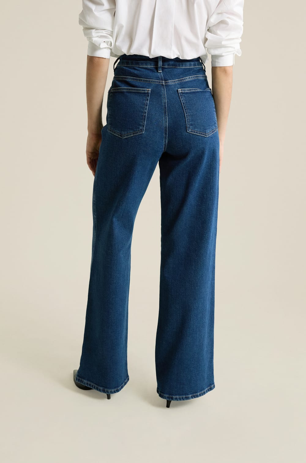 Straight cotton jeans;${refinementColor}