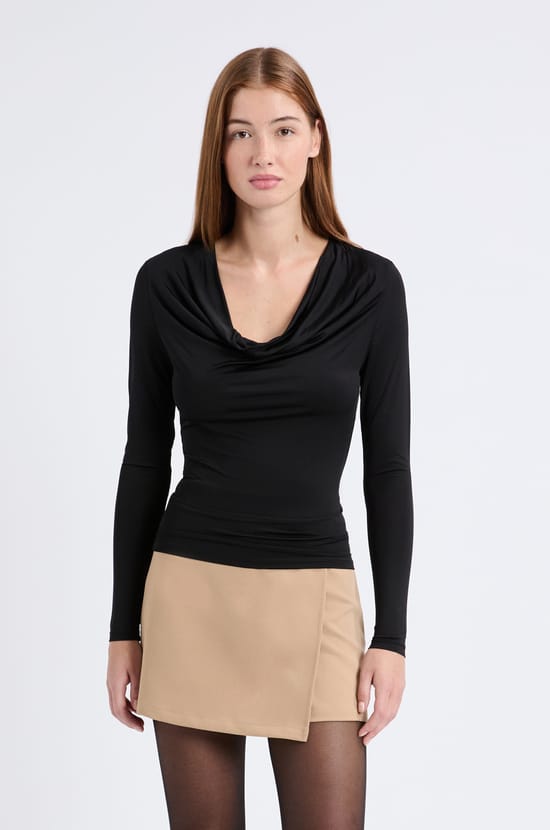 Long-sleeved T-shirt;${refinementColor}