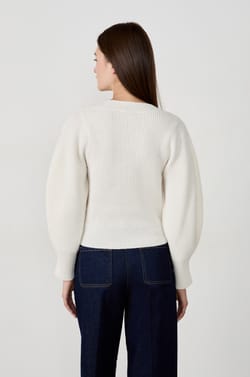Pull à manches bouffantes avec laine;${refinementColor}