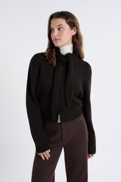 Gilet à nouer;${refinementColor}