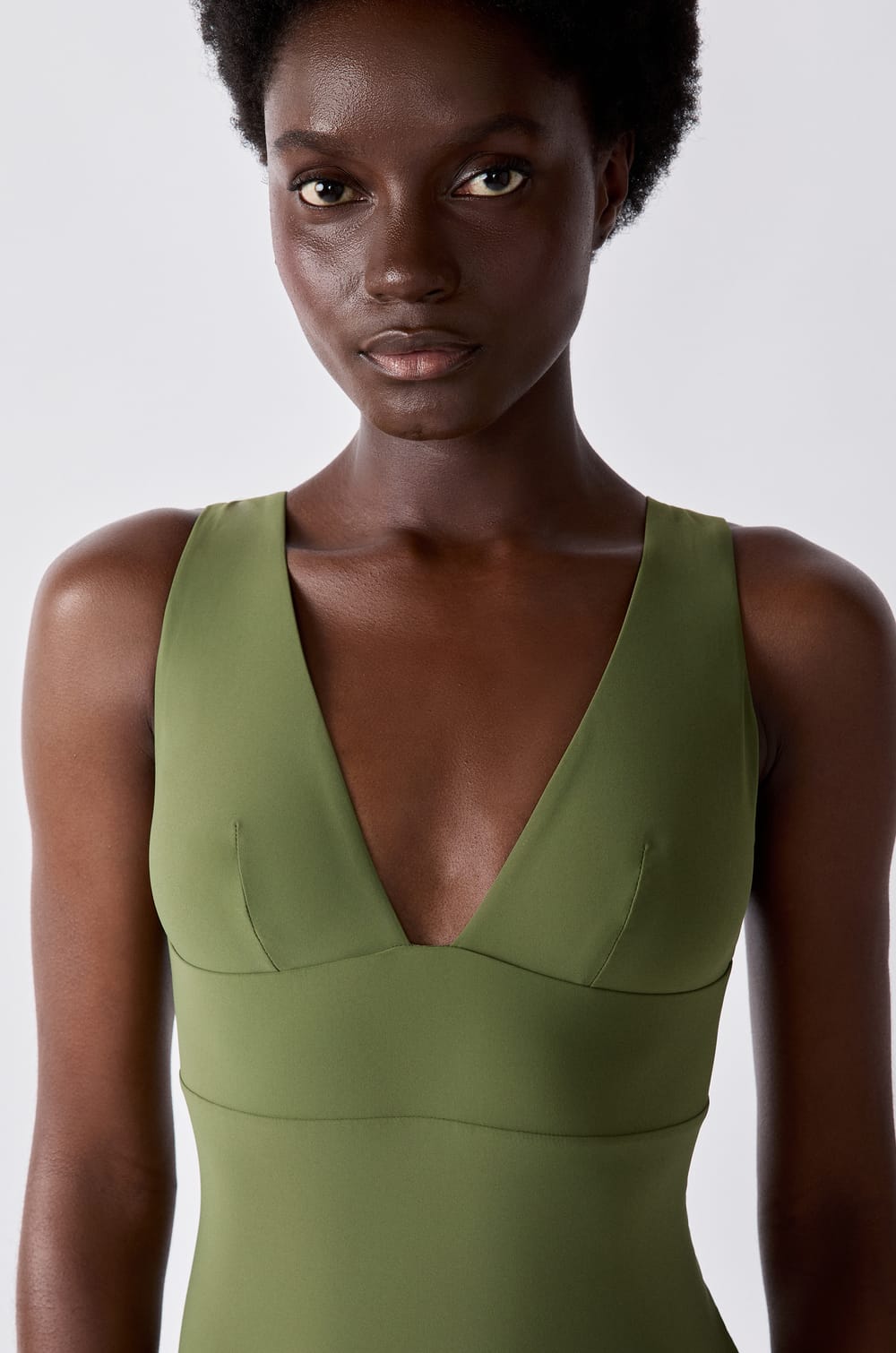 One-Piece Swimsuit;${refinementColor}