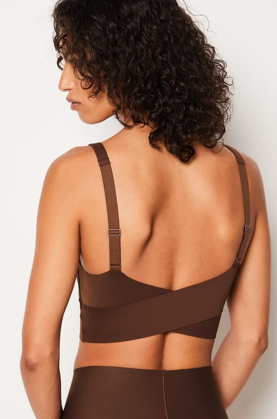 No Bra Effect Bralette;${refinementColor}