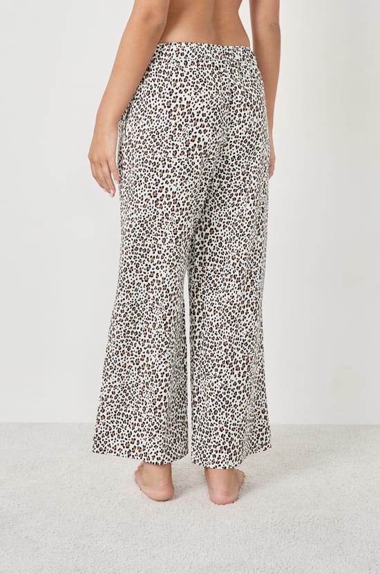 Pantalon de pyjama imprimé léopard;${refinementColor}