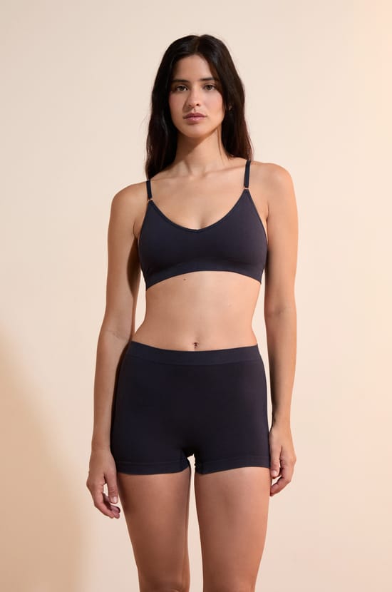 Seamless Boyshort in Organic Cotton;${refinementColor}