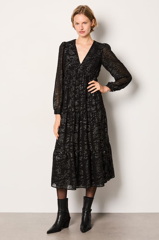 Robe longue irisée décolleté au dos;${refinementColor}