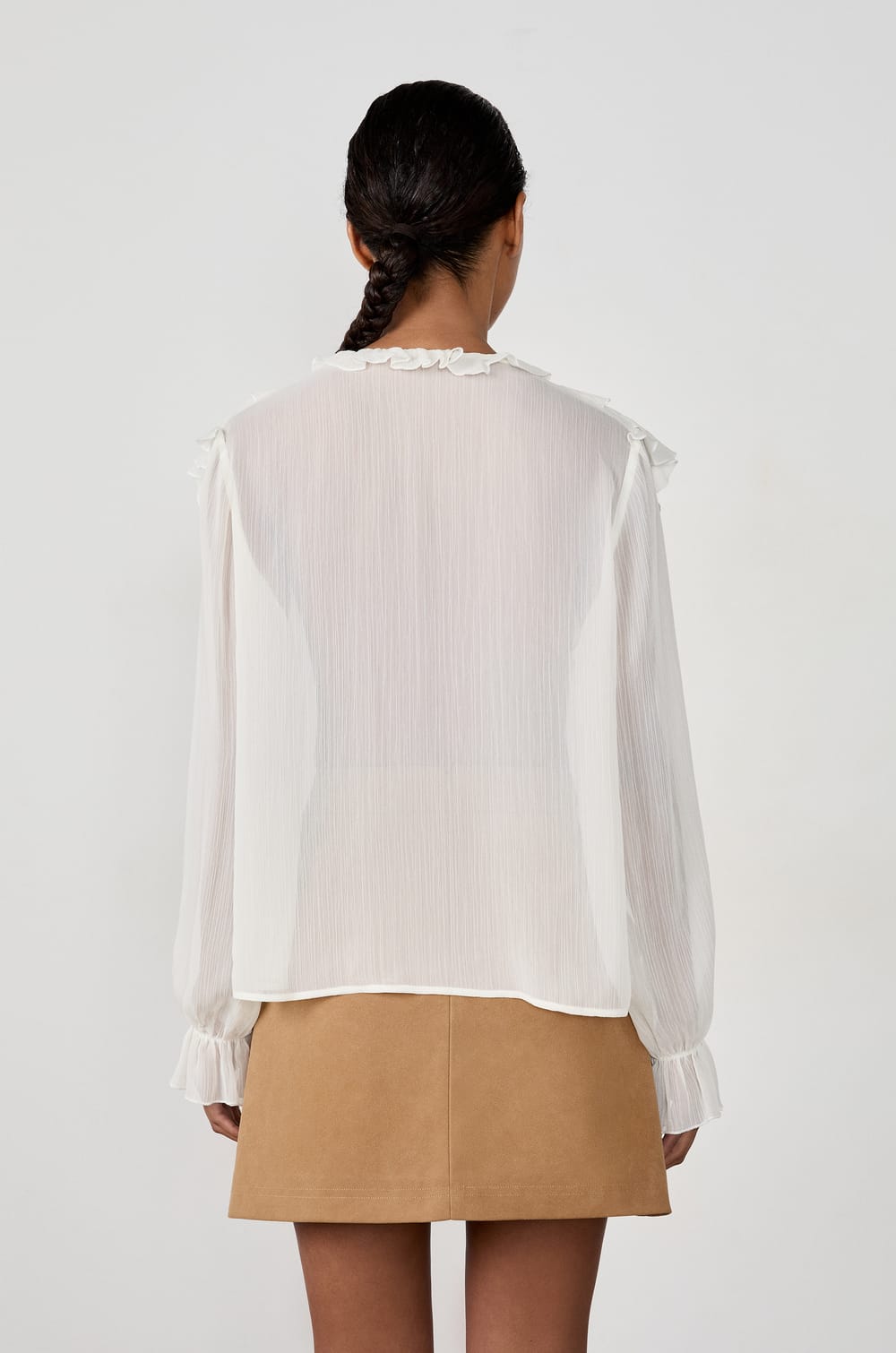 Blouse transparente avec col à volants;${refinementColor}
