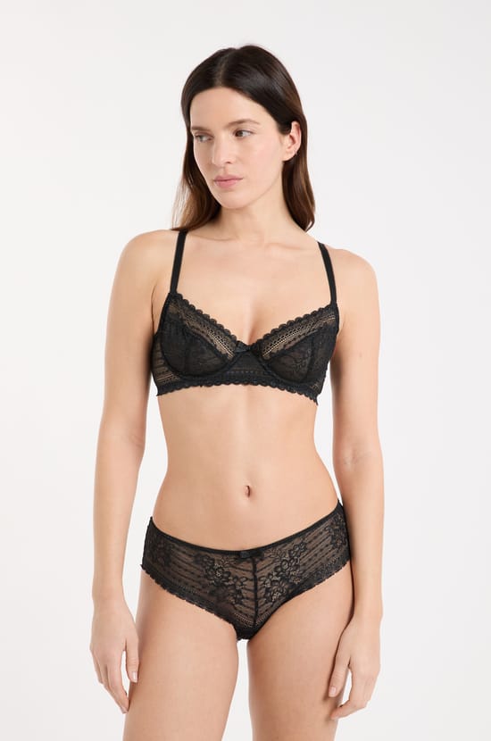 Lace Boyshort;${refinementColor}