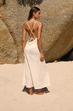 Robe longue dos nu avec coton;${refinementColor}