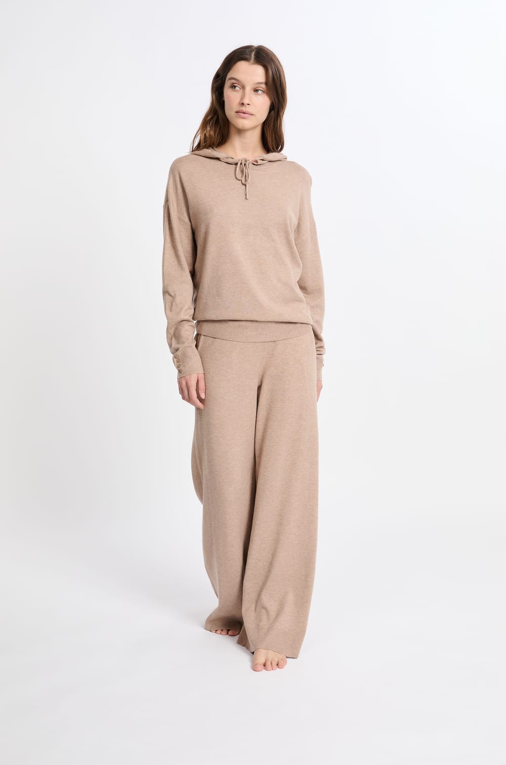 Sweatshirt à capuche;${refinementColor}