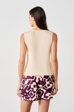 Gilet sans manches;${refinementColor}
