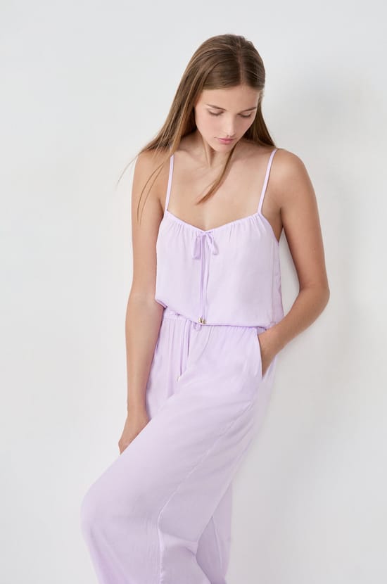 Top satinado con tirantes;${refinementColor}
