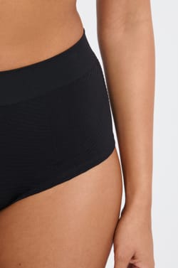 High-Waist Tanga Boyshort;${refinementColor}