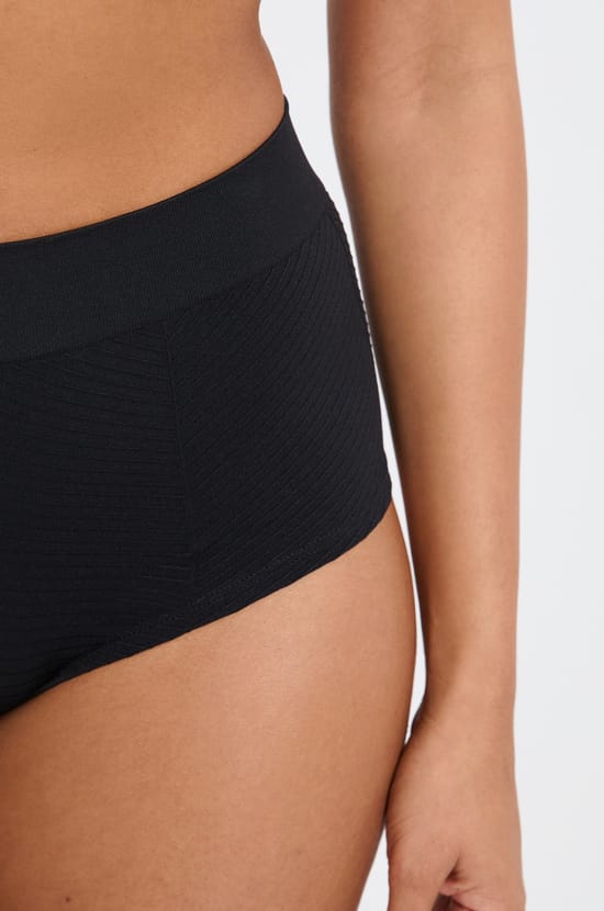 High-Waist Tanga Boyshort;${refinementColor}