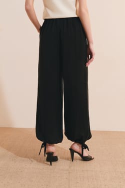 Pantalon bouffant;${refinementColor}