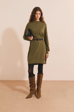 Robe courte manches longues;${refinementColor}