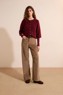 Jean en velours c&ocirc;tel&eacute; avec poche sur le devant;${refinementColor}