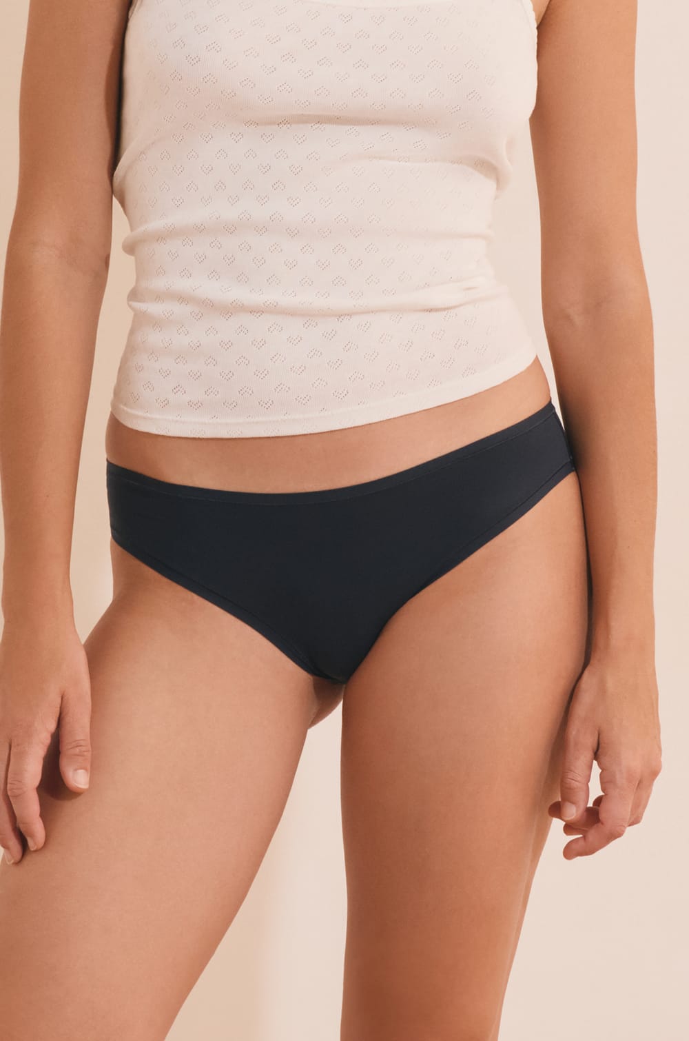 Culotte en microfibre;${refinementColor}