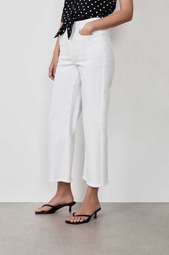 Wide-leg 7/8 Jeans;${refinementColor}