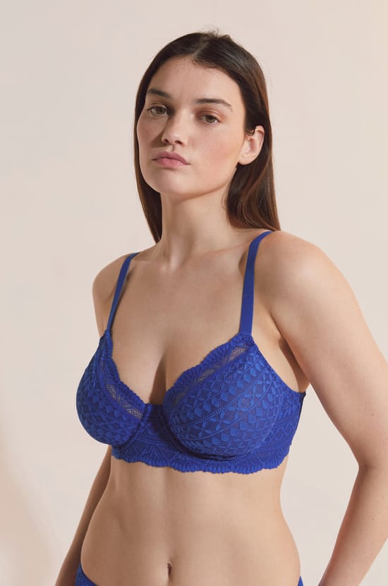 Soutien-gorge corbeille minimizer effet -1 taille;${refinementColor}
