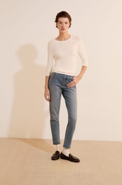 Pull en maille fine &agrave; manches mi-longues;${refinementColor}