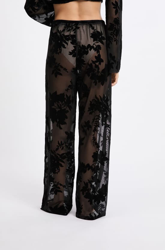 Pantalon de nuit transparent à motif fleurs;${refinementColor}