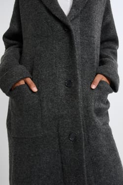 Manteau long avec boutons;${refinementColor}