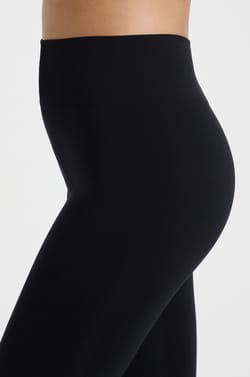 Second-skin effect leggings;${refinementColor}