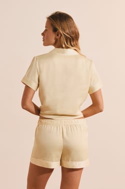 Short de pyjama satin&eacute;;${refinementColor}