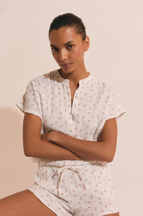 Chemise de pyjama &agrave; motifs fleuris en coton;${refinementColor}