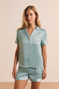 Pantal&oacute;n corto de pijama satinado;${refinementColor}