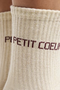 Chaussettes irrisées avec écriture;${refinementColor}