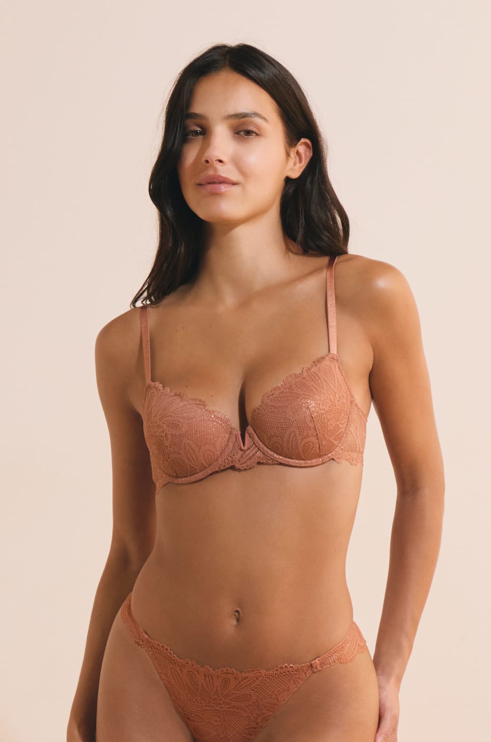 Soutien-gorge N.4 - Le coques fines en dentelle ;${refinementColor}