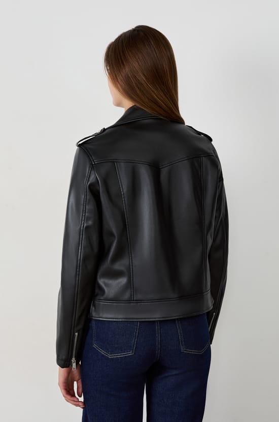 Chaqueta efecto cuero;${refinementColor}