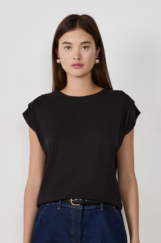 T-shirt col rond en coton;${refinementColor}
