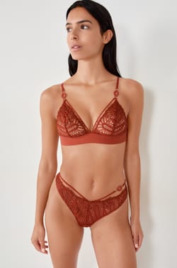 Lace Tanga;${refinementColor}