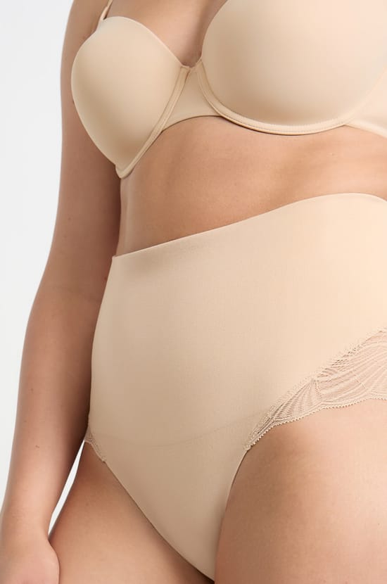 Braguita de talle alto con detalle de encaje - Sujeción media;${refinementColor}