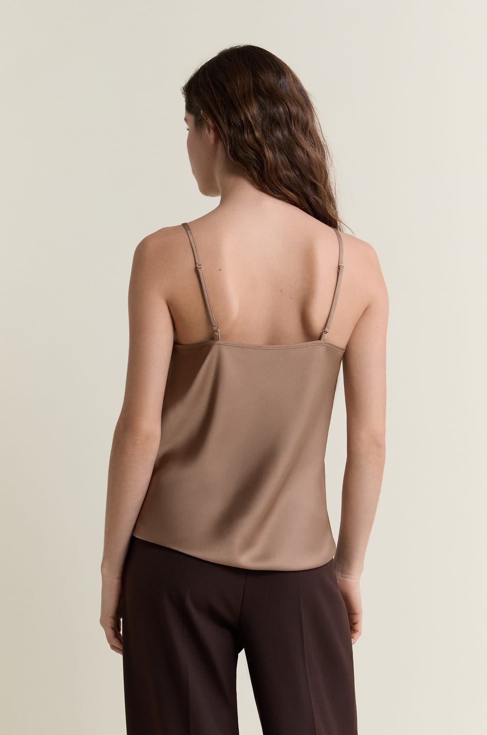 Caraco satin&eacute;;${refinementColor}