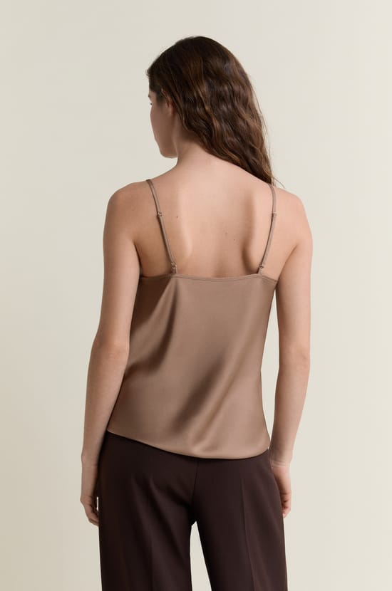 Caraco satin&eacute;;${refinementColor}