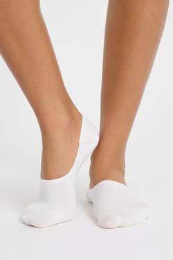 2-Pair Invisible Socks;${refinementColor}