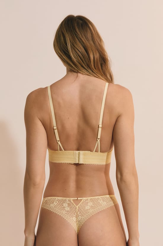 Bra N.8 - The Wireless Triangle Lace;${refinementColor}